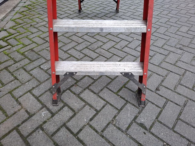 Werktrap kelfort - afbeelding 6 van  7