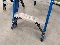 Werktrap met opstap 2x 4 treeds met bordes - afbeelding 4 van  8