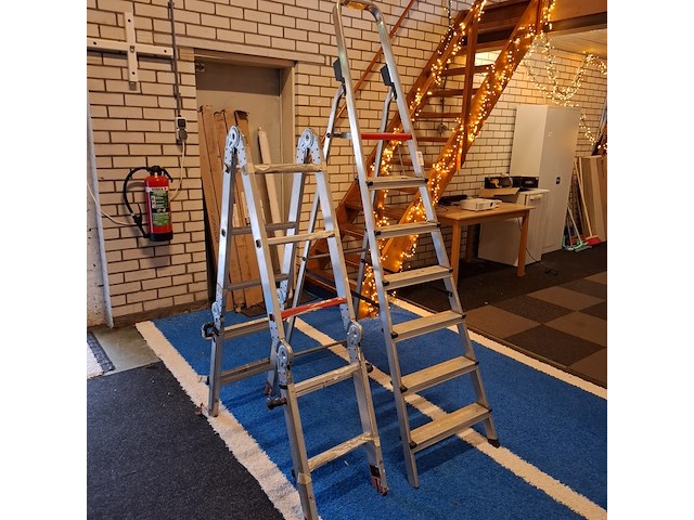 Werktrap met vouwladder altrex - afbeelding 3 van  4