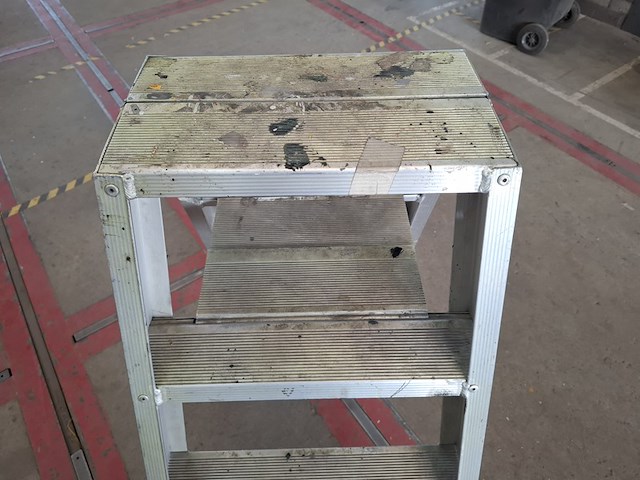 Werktrap solide, dt05 - afbeelding 2 van  4