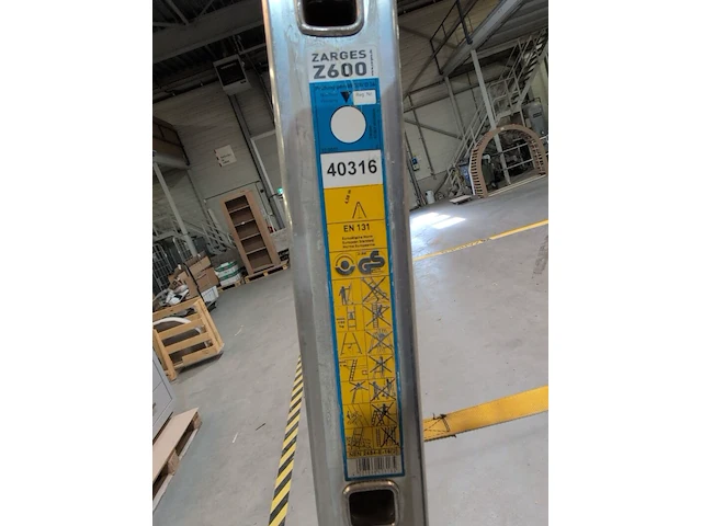 Werktrap zarges, z600, 2x 16 treeds - afbeelding 5 van  5