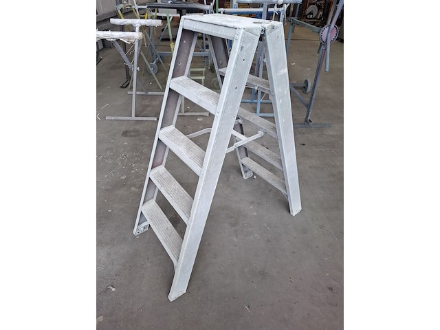 Werktrap - afbeelding 2 van  2