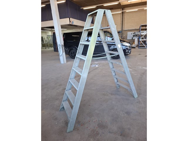 Werktrap - afbeelding 2 van  3