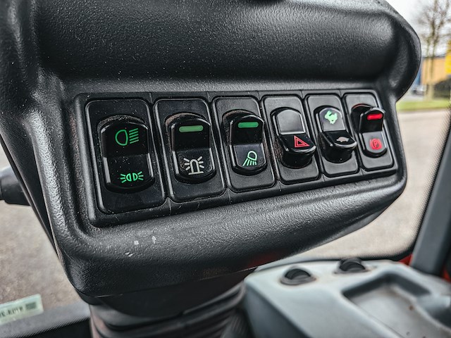 Werktuigdrager, lm trac, 286, 2010 - afbeelding 18 van  35