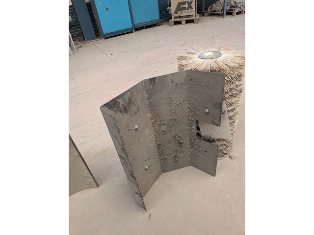 Werktuigdrager met borstel en schuif powerline, tg500b - afbeelding 7 van  15