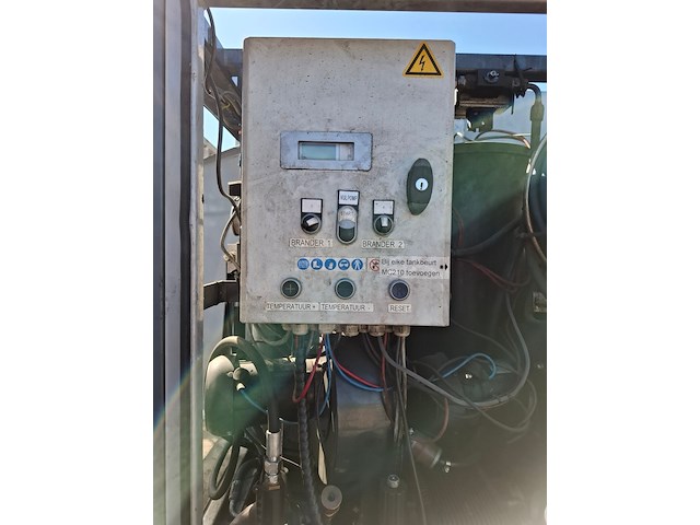 Werktuigdrager met heetwatermachine, multihog, cx75, 2016 - afbeelding 17 van  42