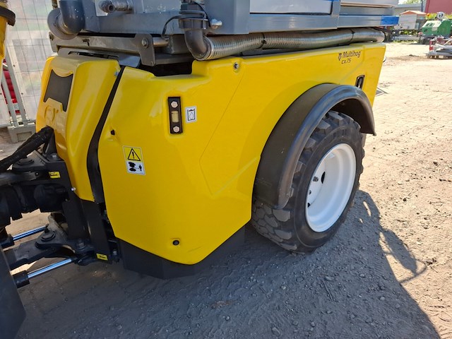 Werktuigdrager met heetwatermachine, multihog, cx75, 2016 - afbeelding 27 van  42