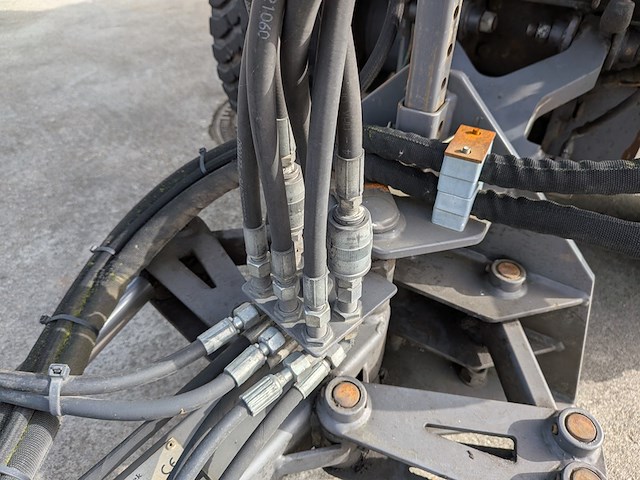 Werktuigdrager met onkruidborstel, lm trac, 287 - afbeelding 3 van  33