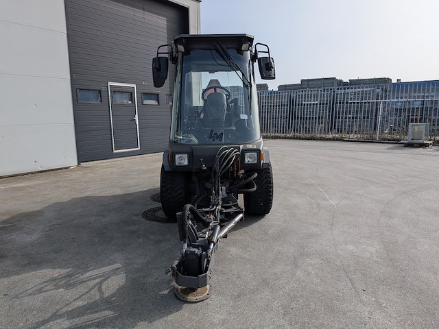 Werktuigdrager met onkruidborstel, lm trac, 287 - afbeelding 32 van  33