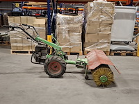 Werktuigdrager met veegborstel, jolly eurogarden - afbeelding 1 van  23