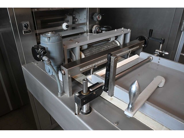 Werner & pfleiderer bm 51-b opmaker / langmaker - afbeelding 9 van  13