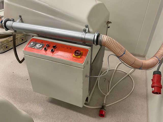 Werner & pfleiderer uc 80 a spiraalkneder - afbeelding 7 van  10