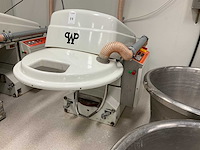 Werner & pfleiderer uc 80 a spiraalkneder - afbeelding 1 van  3