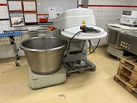 Werner & pfleiderer uc80 spiraalkneder - afbeelding 1 van  11