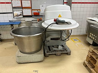 Werner & pfleiderer uc80 spiraalkneder - afbeelding 4 van  11