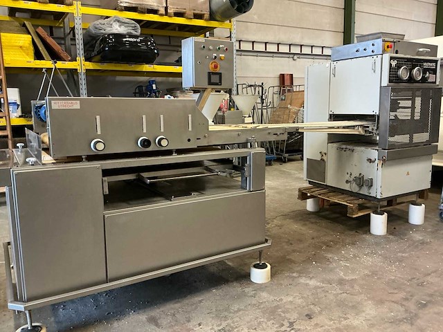 Werner & pfleiderer (wp) multimatic kleinbroodlijn bakkerij - afbeelding 1 van  25