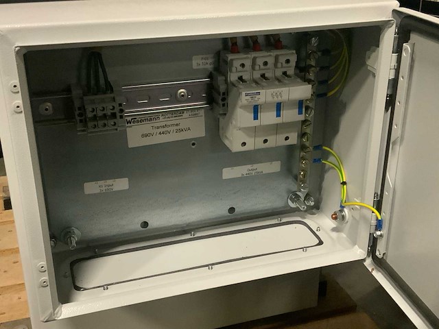 Wesemann 3-fasen transformator - afbeelding 3 van  4