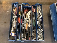 Wesma gereedschapskist met inhoud - afbeelding 1 van  3