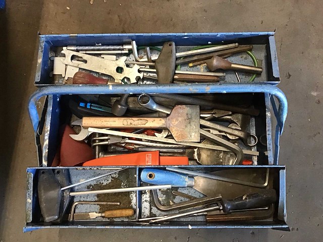 Wesma gereedschapskist met inhoud - afbeelding 2 van  3