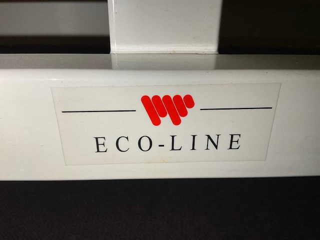 Wesseling eco-line elektrische massagetafel met voetpedaal - afbeelding 3 van  12