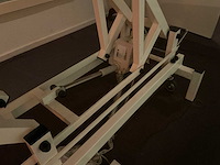 Wesseling eco-line elektrische massagetafel met voetpedaal - afbeelding 10 van  12