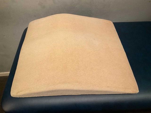 Wesseling eco-line elektrische massagetafel met voetpedaal - afbeelding 2 van  11