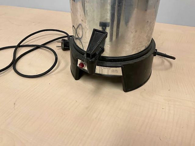 Westbend warmwater dispenser - afbeelding 4 van  5
