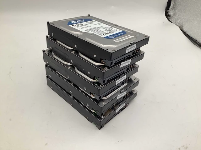 Western digital 3,5 inch interne hardeschijf 320gb (5x) - afbeelding 1 van  9