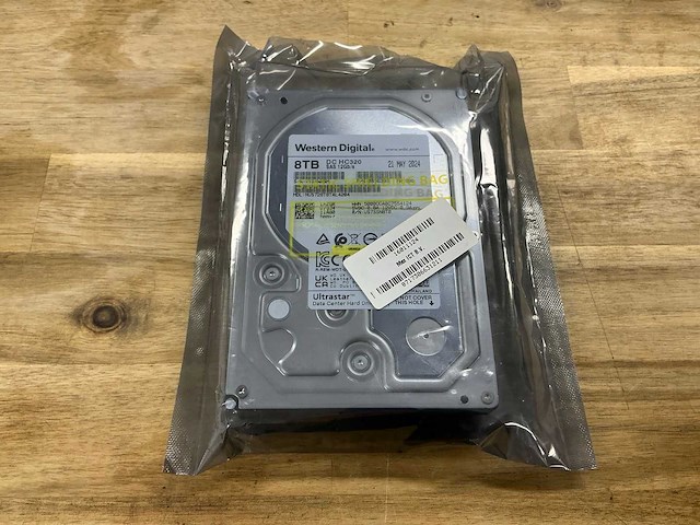 Western digital 8tb dc hc320 - afbeelding 1 van  2