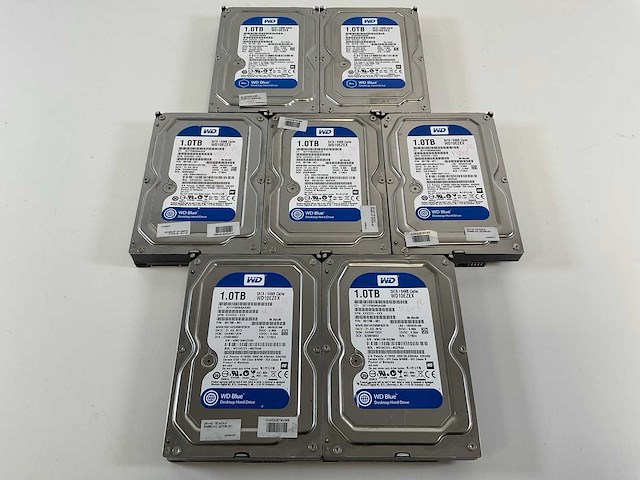 Western digital (wd10ezex) 1 tb sata hdds (7x) - afbeelding 1 van  6