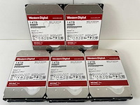 Western digital (wd141kfgx) red pro 14 tb sata nas hdds (5x) - afbeelding 1 van  4