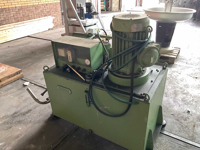 Westfalia hydraulisch aggregaat - afbeelding 3 van  5