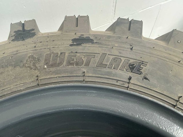 Westlake 8.25-20 bandenset voor graafmachine “ongebruikt” - afbeelding 13 van  14