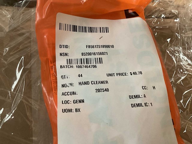 Wet-nap moist towelette partij handcleaner - afbeelding 4 van  4