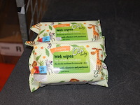 Wet whipes poetsdoekejs zie fotos 2 pakken in ds u - afbeelding 3 van  3