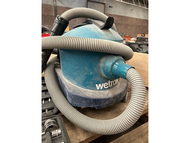 Wetrok alleszuiger, 3x diverse gereedschapsets - afbeelding 5 van  8
