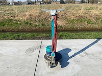 Wetrok ultraspeed 1043 vloerschrubber - afbeelding 4 van  5