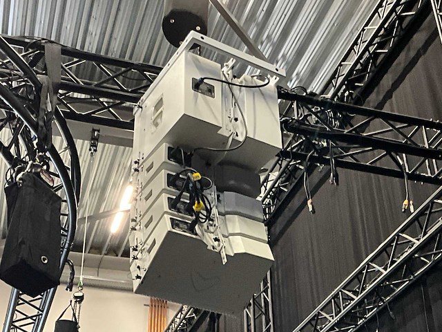 Wharfadale wla-25 line array luidspreker set - afbeelding 9 van  10