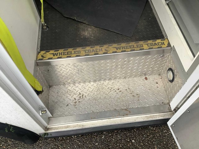 Wheel coach intensive care unit - afbeelding 4 van  5