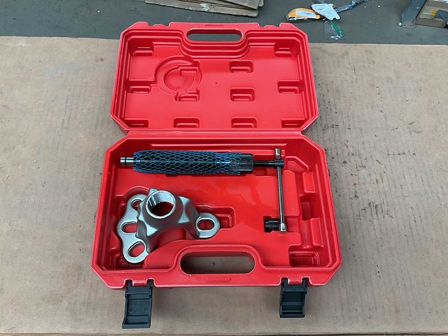 Wheel hub ball joint puller set - afbeelding 1 van  3