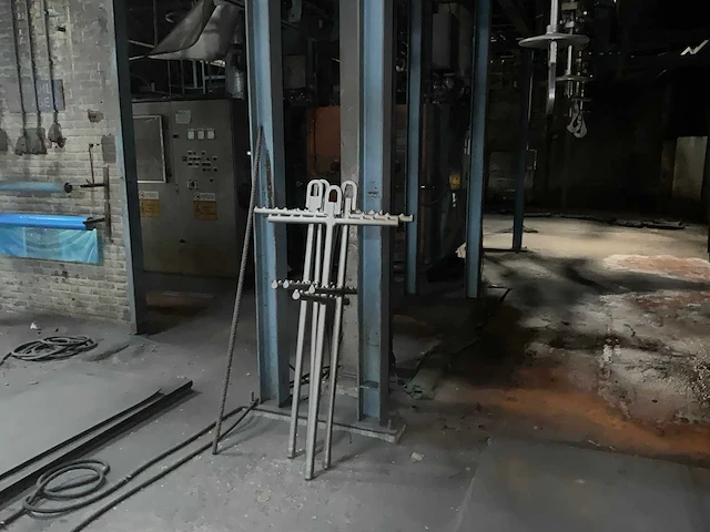 Wheelabrator - wm2 - polijstmachine - afbeelding 12 van  17