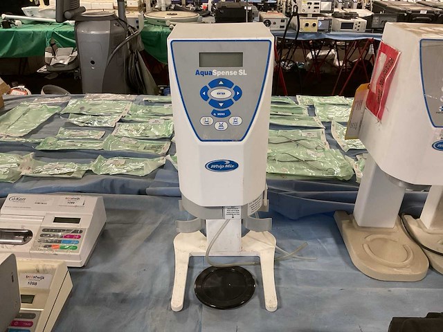 Whip mix aquaspense sl liquid dispensing unit - afbeelding 2 van  5