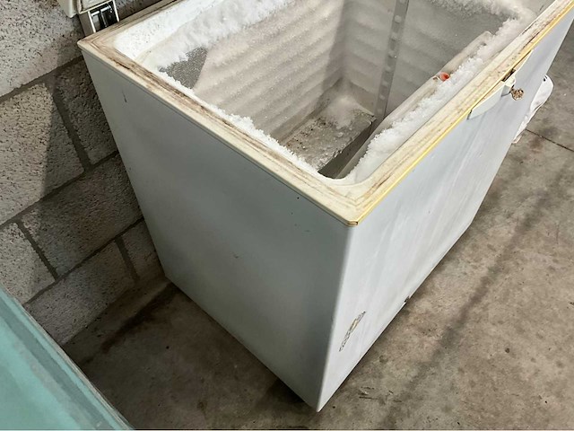 Whirlpool - afg6251 ap - vriezer - afbeelding 7 van  8