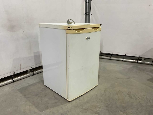 Whirlpool - koelkast - afbeelding 1 van  6