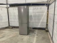 Whirlpool - koelvriescombinatie - afbeelding 1 van  7