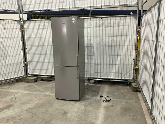 Whirlpool - koelvriescombinatie - afbeelding 1 van  7