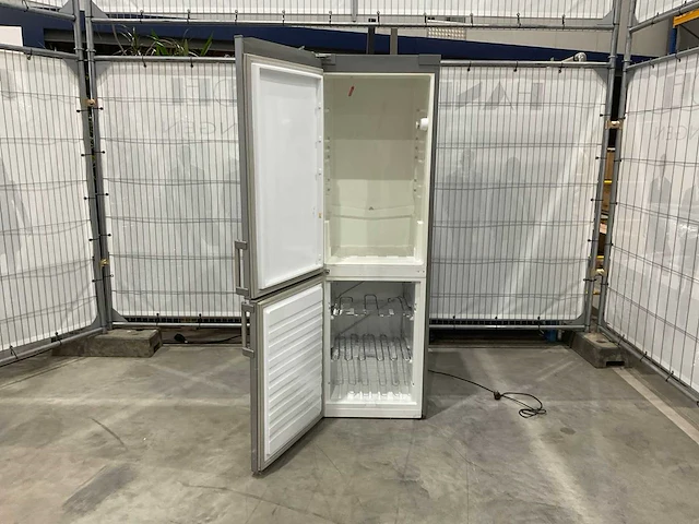 Whirlpool - koelvriescombinatie - afbeelding 4 van  7