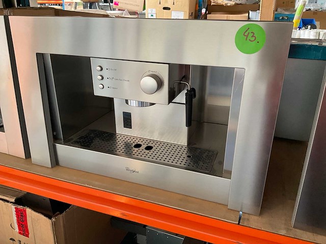 Whirlpool ace010/ix inbouw koffiemachine - afbeelding 3 van  3