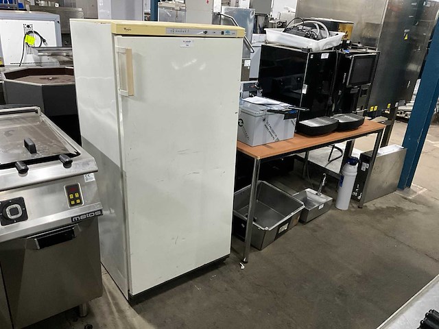 Whirlpool afg 331 vrieskast - afbeelding 1 van  5