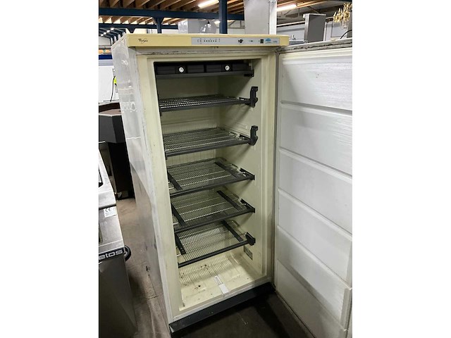 Whirlpool afg 331 vrieskast - afbeelding 3 van  5